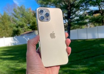 Đánh giá dung lượng pin iPhone 12 Pro Max có đáng mua năm 2023