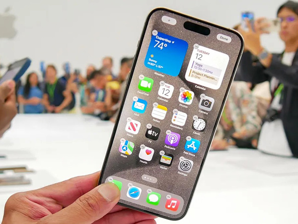 iPhone 15 Pro Max đem tới trải nghiệm hiên thị "nịnh mắt"