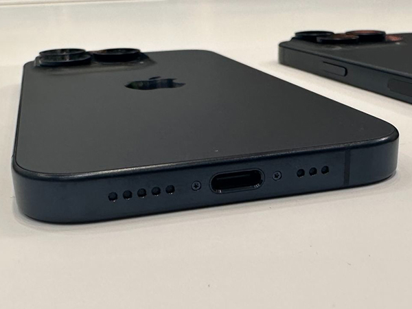 iPhone 15 Series được trang bị cổng USB-C thay vì Lightning như trên thế hệ tiền nhiệm