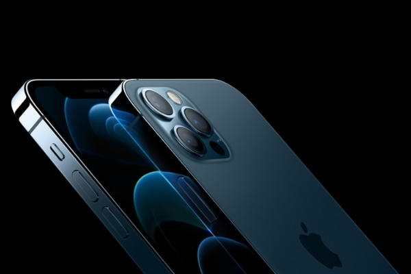 iPhone 12 Pro chụp đêm ấn tượng