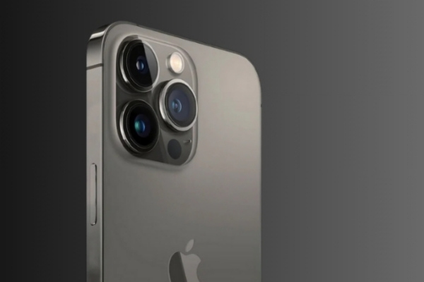 iPhone 13 Pro Max với ProRAW, Cinematic Mode.