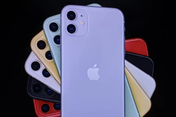 iPhone 11 sở hữu camera kép, ảnh rõ nét.