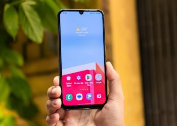 Galaxy M34 5G là món quà tuyệt vời cho cha mẹ, với hiệu năng mượt mà và pin lâu dài
