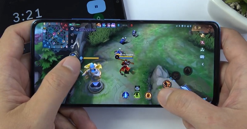 TOP 5 điện thoại chơi game dưới 8 triệu pin trâu, cấu hình mạnh giúp bạn chiến game cực mượt