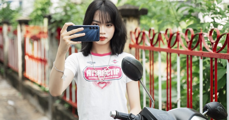 “Đập hộp” Galaxy M34 5G, người bạn bền bỉ đồng hành trên mọi cung đường