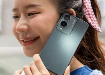 Trên tay Vivo Y17s: Thiết kế đẹp, đủ phụ kiện, cấu hình ổn áp