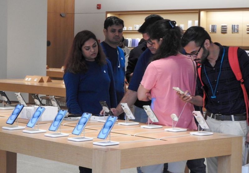 Vòng đời một sản phẩm iPhone dài hơn Android – báo cáo từ người dùng