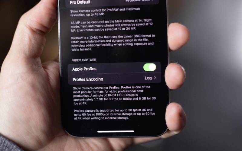 Chế độ quay video ProRes và Log trong ứng dụng Cài đặt 