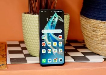 HONOR 90 Lite có mấy màu? Cấu hình có gì nổi bật khiến người dùng “chốt đơn liền tay”?