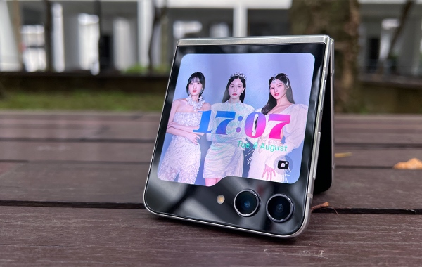 Samsung Galaxy Z Flip5 sử dụng chip Snapdragon 8 Gen 2 và RAM 8GB