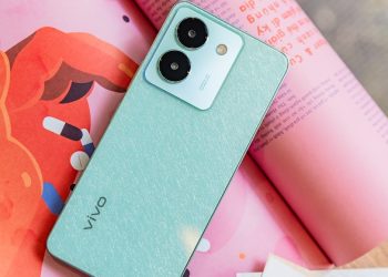 TOP 3 mẫu điện thoại Vivo RAM 8GB có thiết kế đẹp, cấu hình hấp dẫn và giá cả phù hợp đáng mua nhất hiện nay