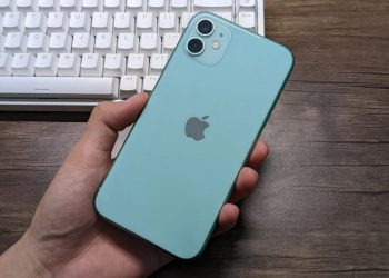 Pin iPhone 11 dung lượng bao nhiêu mAh? iPhone 11 sử dụng được bao lâu?