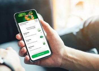 Đặt xe dịp Tết dễ dàng hơn với top 3 ứng dụng đặt xe trên iPhone