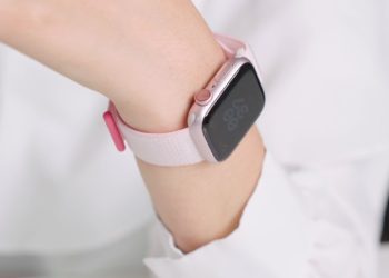 Apple Watch màu hồng và những lưu ý khi mua Apple cho phái nữ