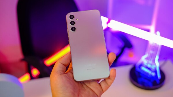 Đánh giá Galaxy A34 5G vẻ ngoài sang trọng.