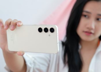 Galaxy S24 và Galaxy S24+: Khi “Galaxy AI” thả thính, món quà công nghệ “siêu dính” cho Nàng dịp 08/03