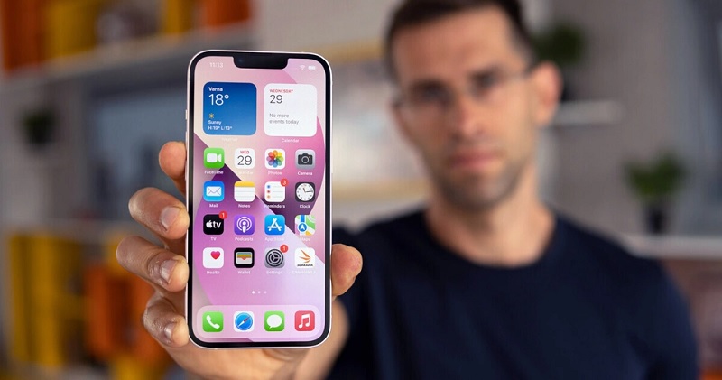 iPhone bị thay màn hình có sao không?