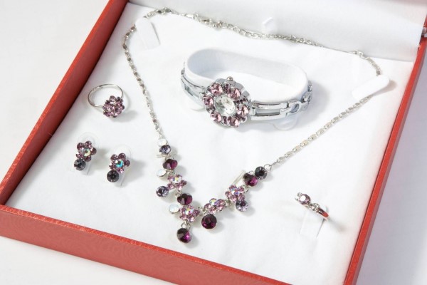 Một vài phần quà có giá trị lớn cũng được nhiều người yêu thích.