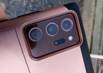 Nguyên nhân và cách khắc phục lỗi camera điện thoại bị mờ