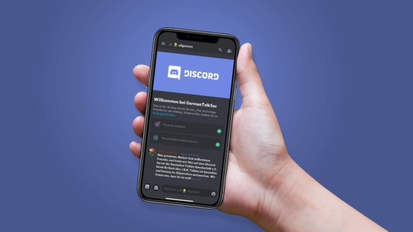 Discord là một nền tảng trò chuyện và giao tiếp trực tuyến