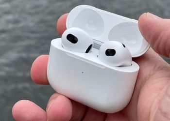[ Hỏi đáp] Airpods 3 có chống nước không?