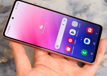 So sánh Samsung dòng A và S