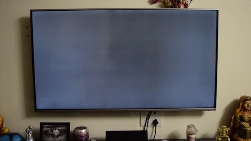 tivi tcl bị đen màn hình vẫn có tiếng