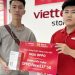Viettel Store trao thưởng cho khách hàng may mắn trong chuỗi sự kiện sinh nhật “Tròn 18, Sale Trọn Tháng – Trúng Ngàn Quà”