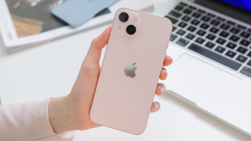 cách tắt nguồn iphone 13