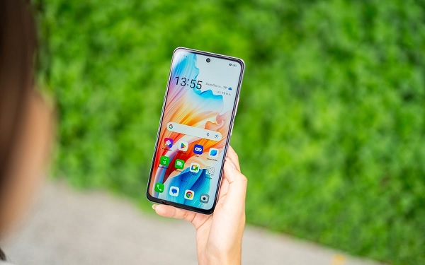 A cell phone on a table

Description automatically generated