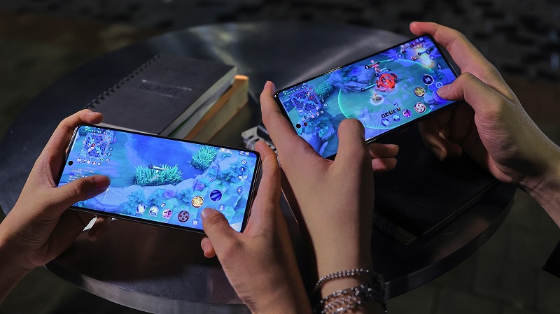 Có nên mua TECNO CAMON 30 trong thời điểm này không?