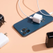 Tại sao iPhone bị nhiễm điện khi sạc, có nguy hiểm không, xử lý thế nào?
