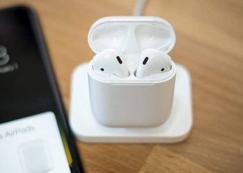 Nguyên nhân và giải pháp khắc phục tai nghe Bluetooth sạc không vào