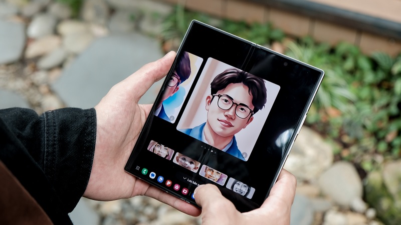 Galaxy AI thật sự hữu dụng, mở ra kỷ nguyên tối ưu hóa mới cho dòng điện thoại gập của Samsung