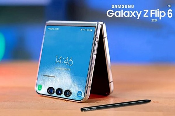 A folding phone with a stylus

Description automatically generated