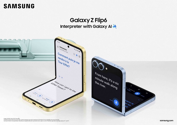 A smartphone with a foldable screen
Description automatically generated