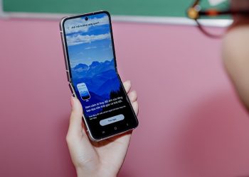 Galaxy Z Flip6: Cú đột phá mạnh mẽ, bền bỉ và linh hoạt nhất