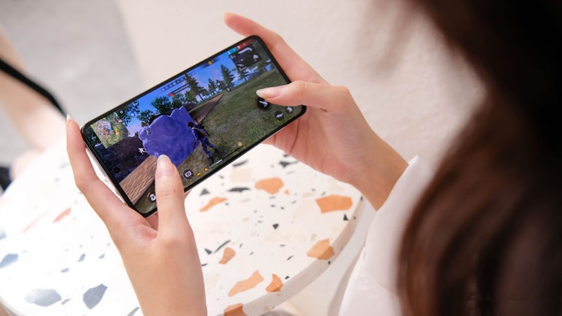OPPO Reno12 F 5G chơi game có tốt không? Từ lý thuyết đến trải nghiệm thực tế