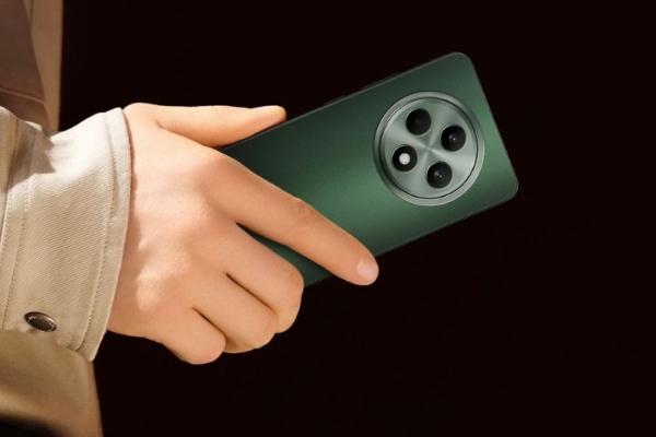 OPPO Reno12 F nâng cao khả năng chụp ảnh bằng hệ thống camera đa dạng