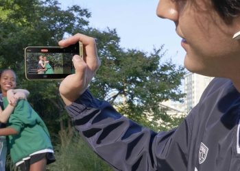 Giải đáp thắc mắc: Galaxy Z Flip6 có hỗ trợ quay video 8K không?