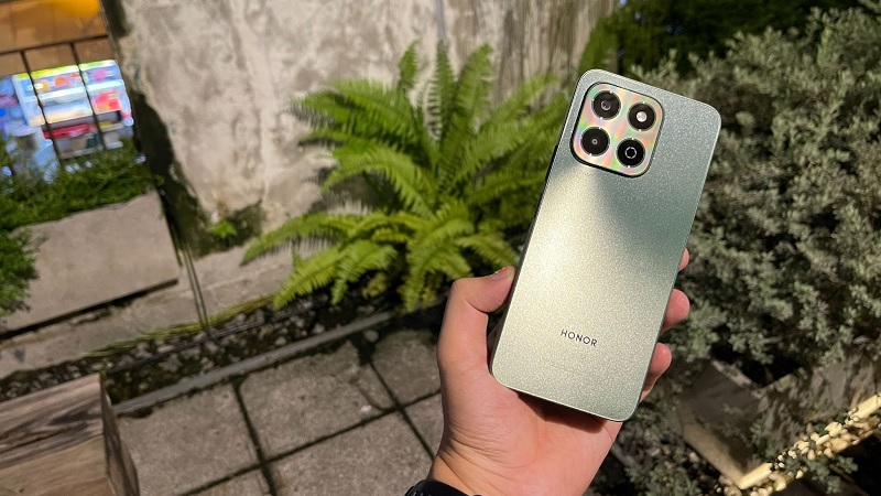 HONOR X6b: Smartphone giá rẻ đón đầu việc tắt sóng 2G, chuyển đổi sang 4G ở Việt Nam