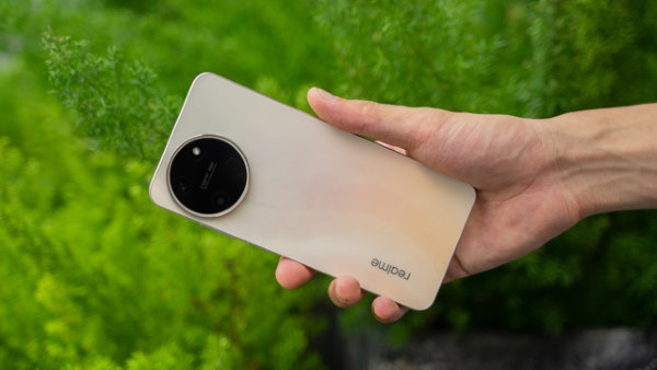 realme 11 4G màu vàng 