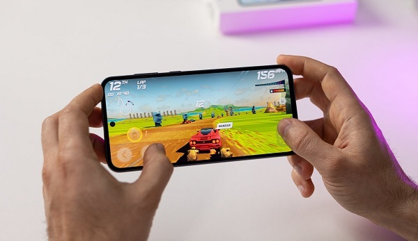 Galaxy A55 5G dễ dàng chiến mọi tựa game