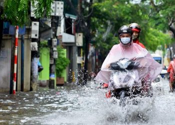 Cách tra cứu điểm ngập lụt tại Hà Nội giúp bạn di chuyển an toàn trong mùa bão lũ