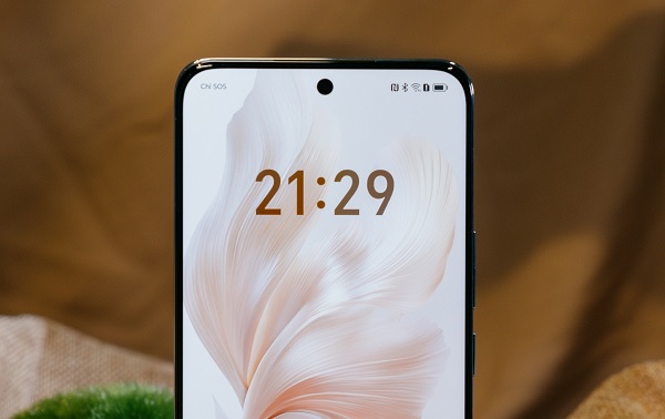 A close-up of a rectangular object
Description automatically generated