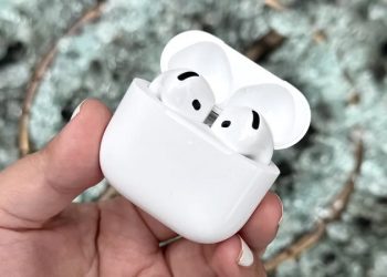 Có nên mua AirPods 4 hay không? Xét các yếu tố trước khi quyết định