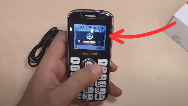 Cách tăng âm lượng điện thoại Masstel cục gạch.