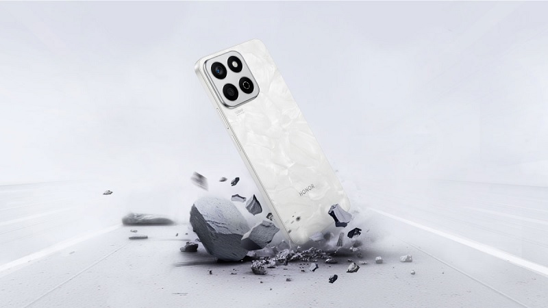 Độ bền của HONOR X7c: Khả năng chống sốc, chống nước và độ bền bỉ với viên pin 3 ngày