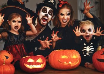 Halloween là ngày nào