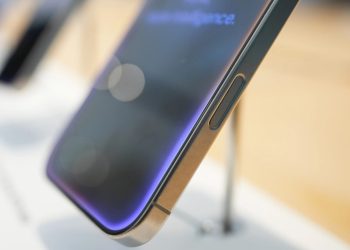 iOS 18.2 beta 2: Camera Control iPhone 16 đón nhận tính năng “thần thánh” mới